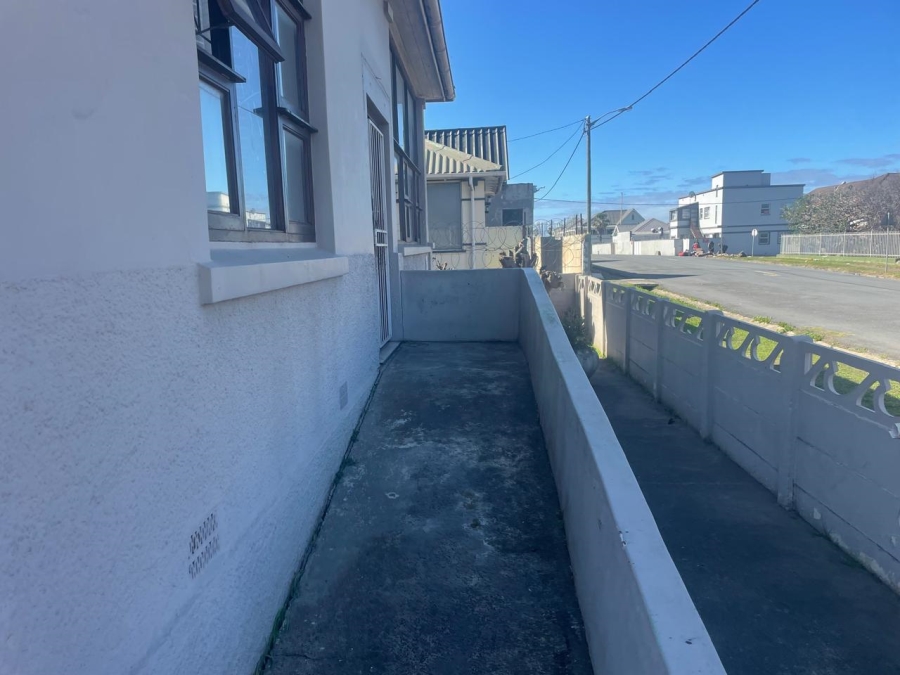 4 Bedroom Property for Sale in Quigney Eastern Cape